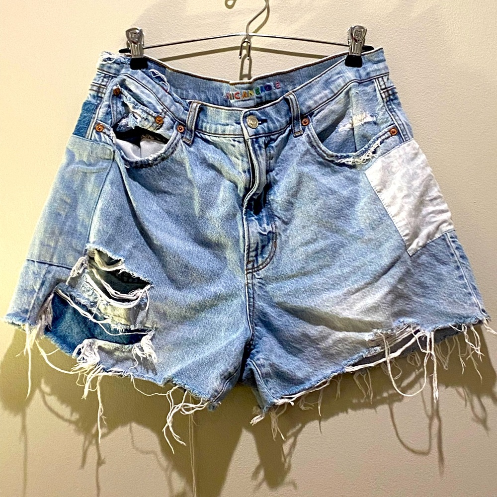 High Rise Denim, American Eagle, Summer shorts, Size 14, Worn once.